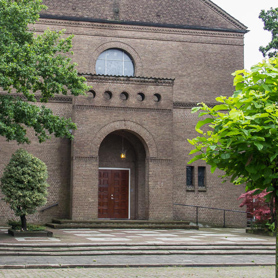 Viering bij Kapel Elsmors